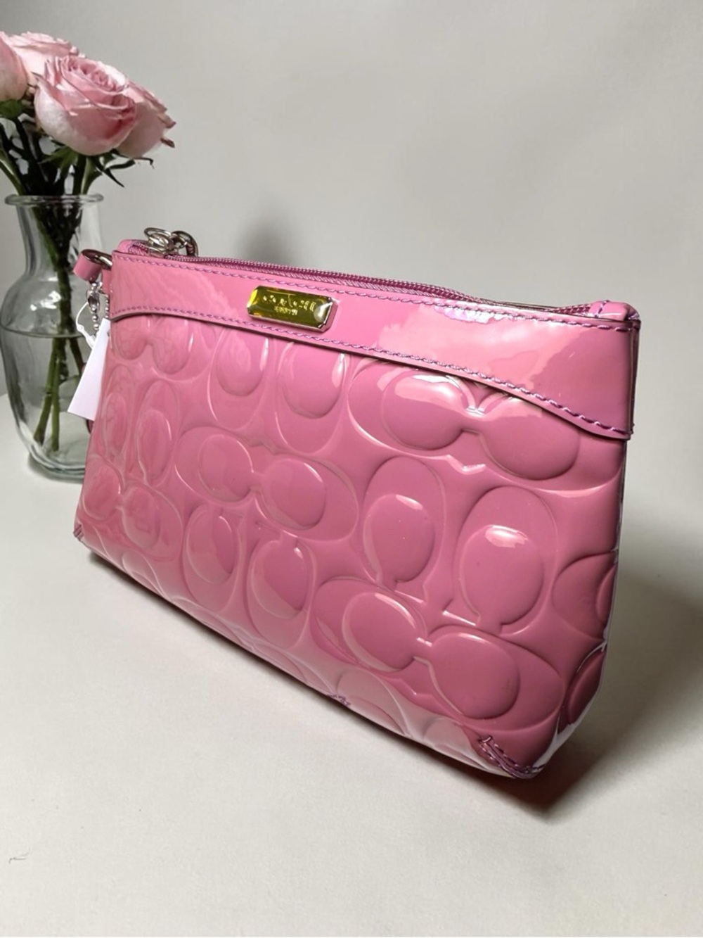 Coach Pink Patent Embossed Wristlet Signature C Zip Pouch NWT - Giftable 💕 - Picture 3 of 13